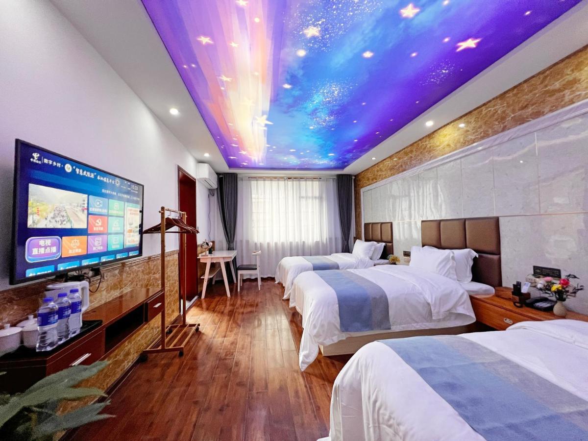 Yijingju Humanistic Inn Zhangjiajie Eksteriør billede